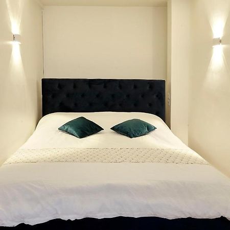 Golden Junior - Jacuzzi Apartman Rouen Kültér fotó